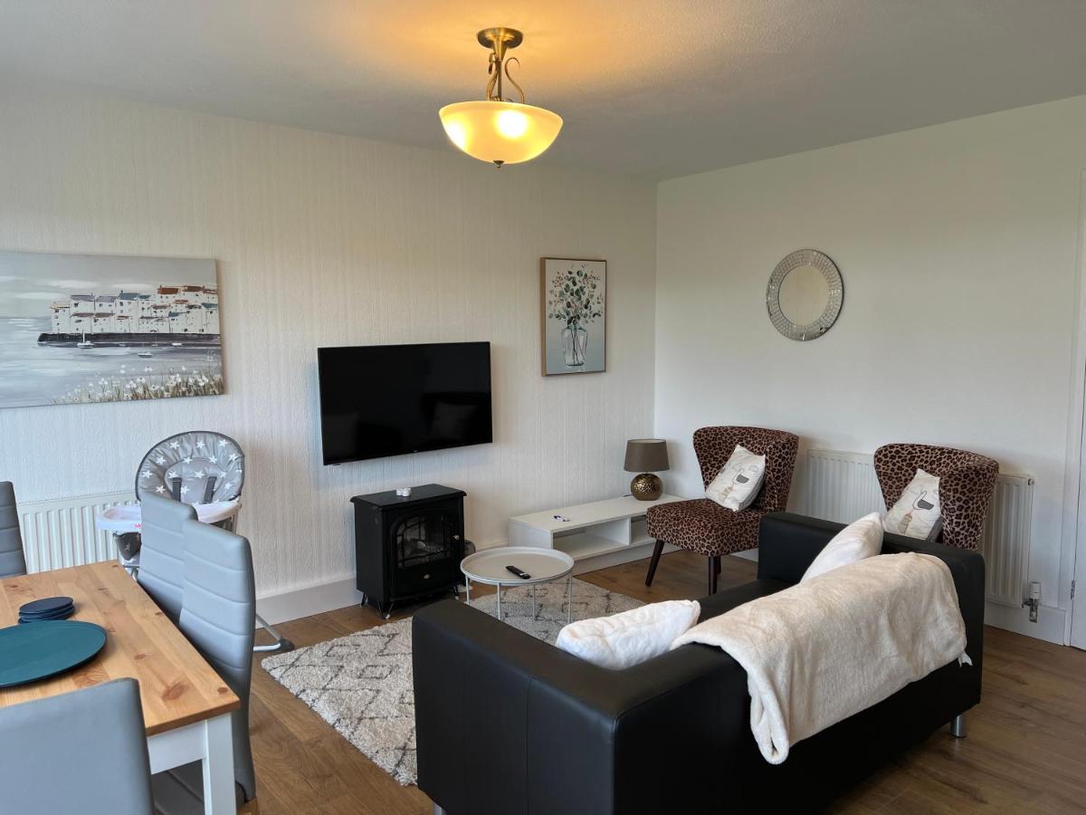 Chine Cottage Self-Catering Coastal Bungalow In Rural West Wight Freshwater Dış mekan fotoğraf