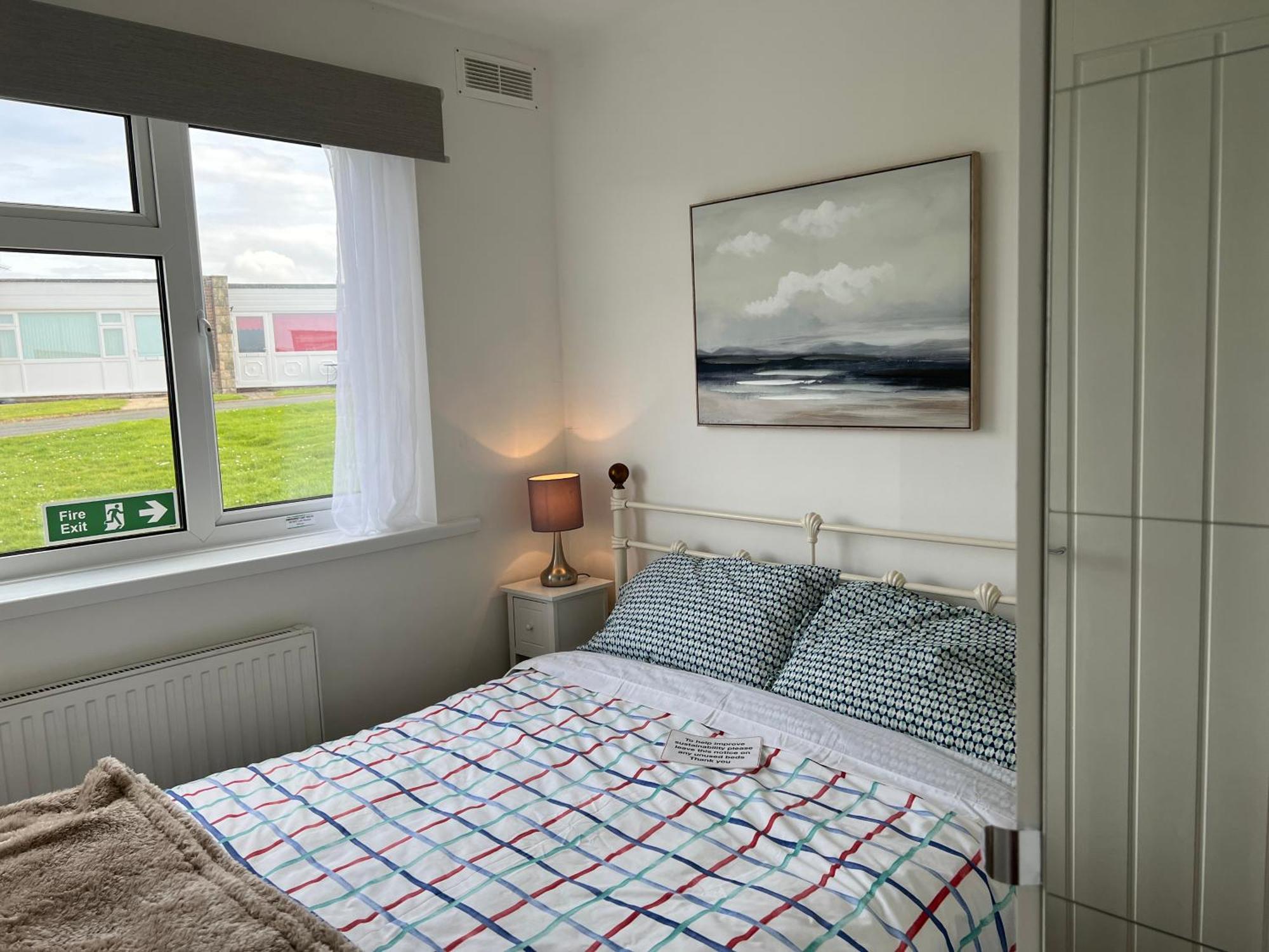Chine Cottage Self-Catering Coastal Bungalow In Rural West Wight Freshwater Dış mekan fotoğraf